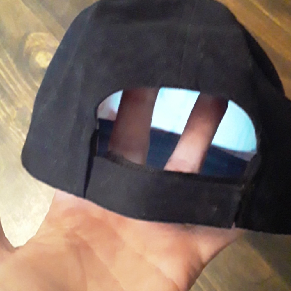 Beach Cap - Picture 5 of 5